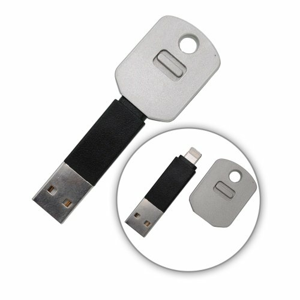 Dátový kábel MicroUSB - prívesok v tvare kľúča Strieborný